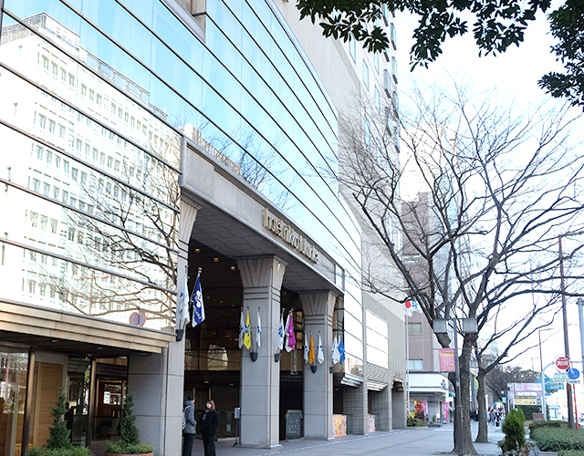 福岡の玄関口「博多駅」から徒歩3分という好立地