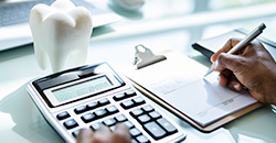 3位 インプラントの費用