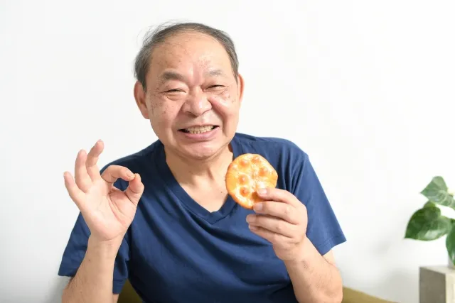 天然歯に近い見た目と快適な噛み心地