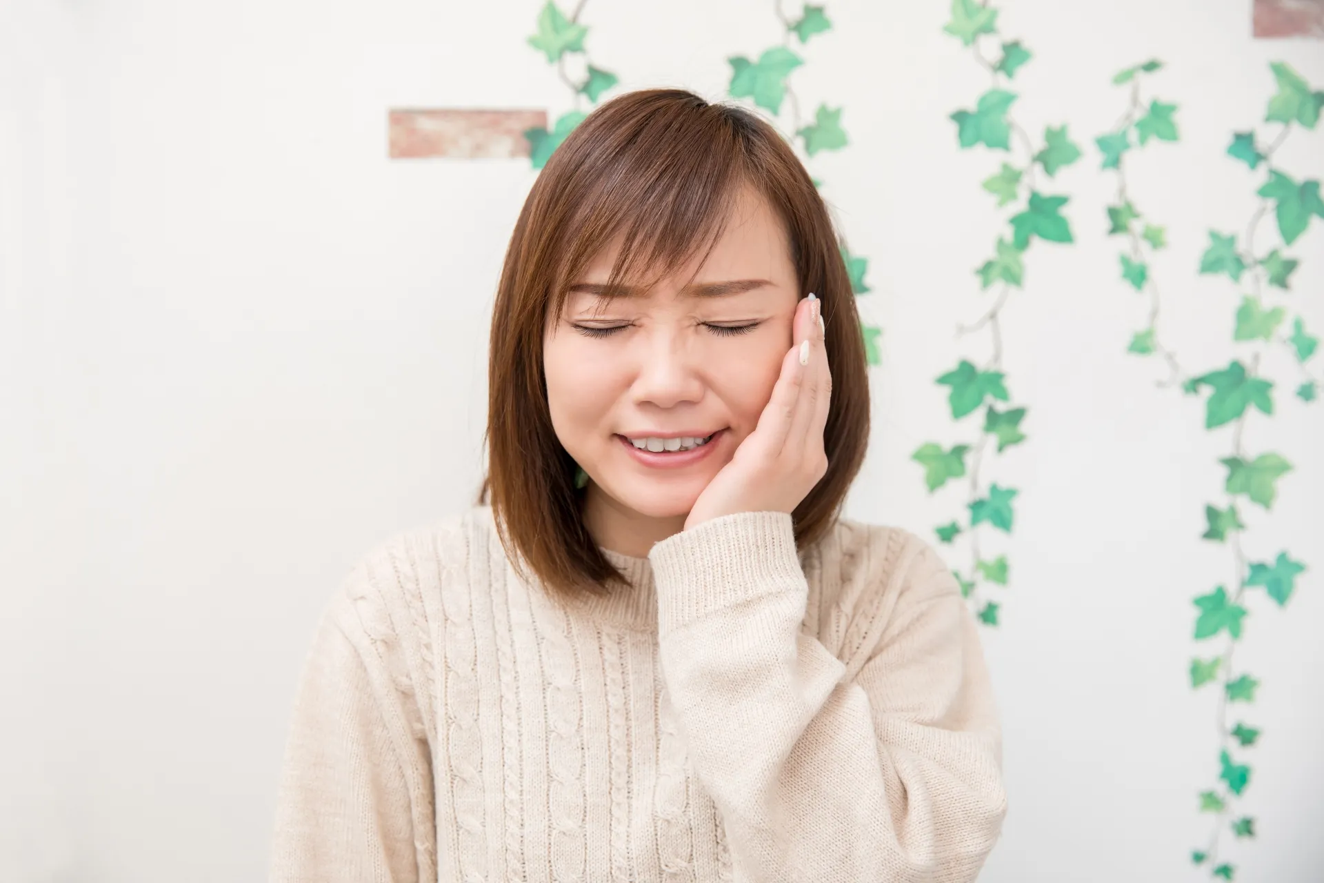 年代によって歯がボロボロになる背景は異なります