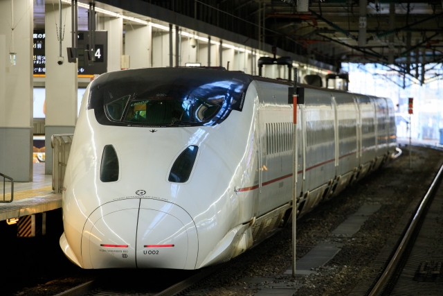 症例数と博多駅徒歩3分の利便性